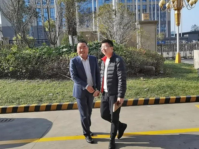 新春伊始，龙湾区空港管委会辅导率队光临集团走访慰问